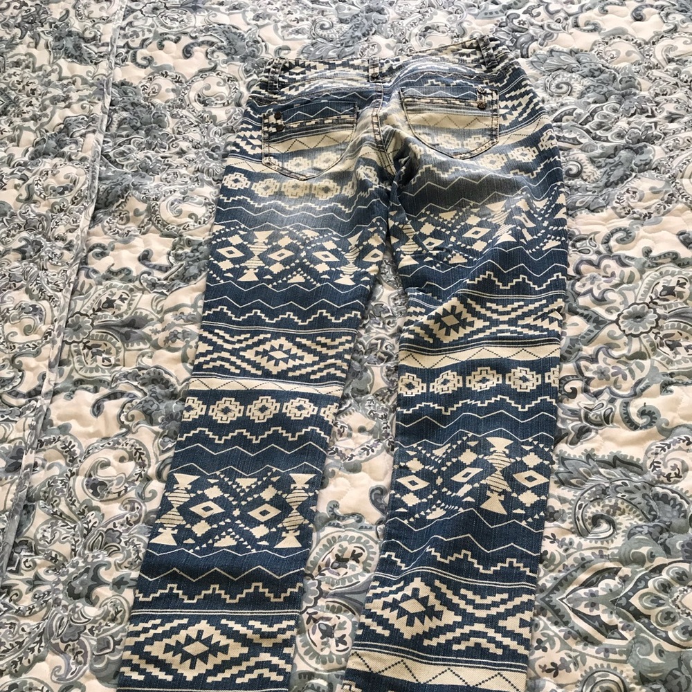 Aztec Pattern Jeans - Picture 3 of 3